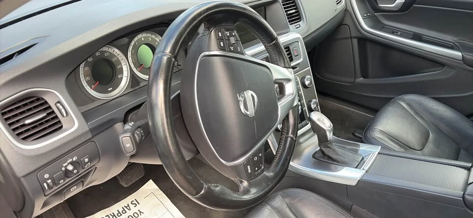2013 Volvo S60 2nd Gen - Image 8 of 14