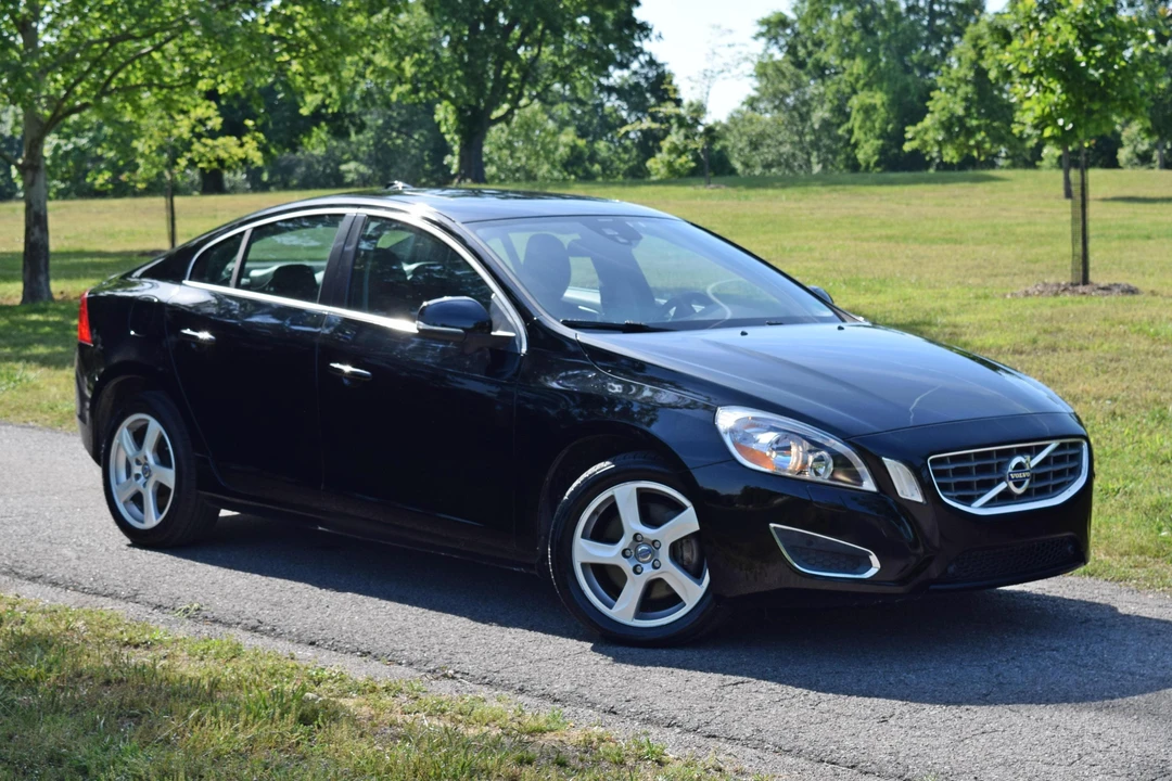 2013 Volvo S60 2nd Gen - Image 10 of 31