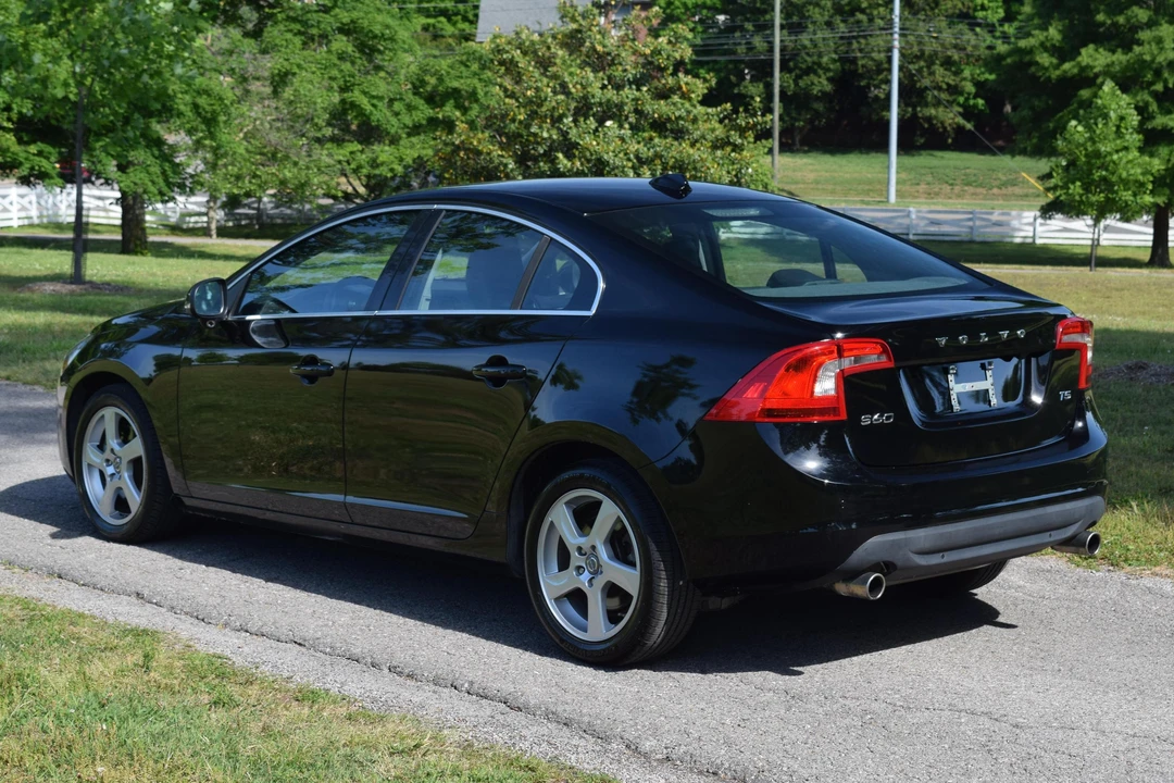 2013 Volvo S60 2nd Gen - Image 4 of 31