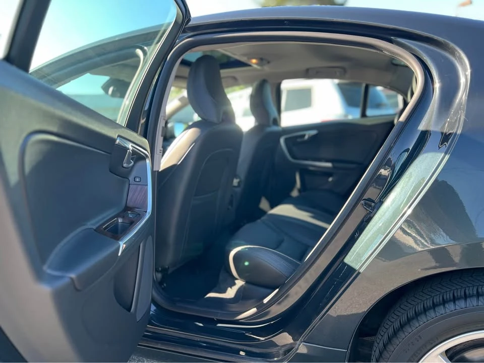 2013 Volvo S60 2nd Gen - Image 12 of 20