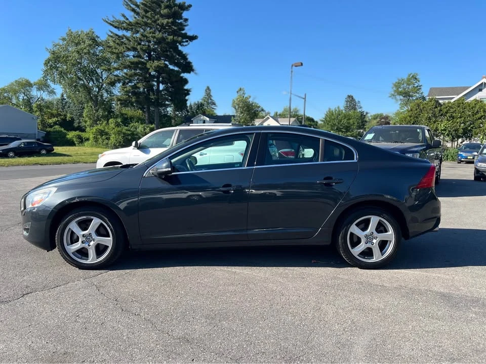 2013 Volvo S60 2nd Gen - Image 2 of 20