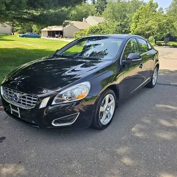 2013 Volvo S60 T5 Premier Plus Sedan 4D