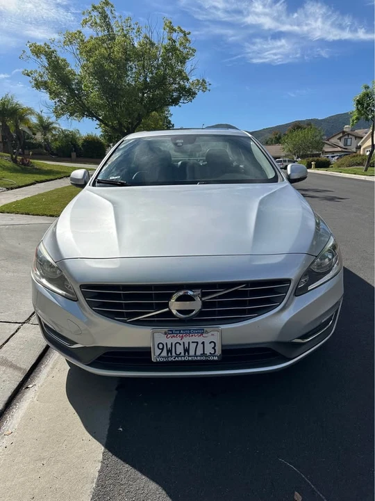 2013 Volvo S60 2nd Gen - Image 2 of 10
