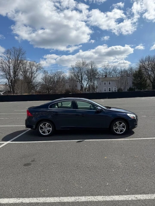 2013 Volvo S60 2nd Gen - Image 4 of 13