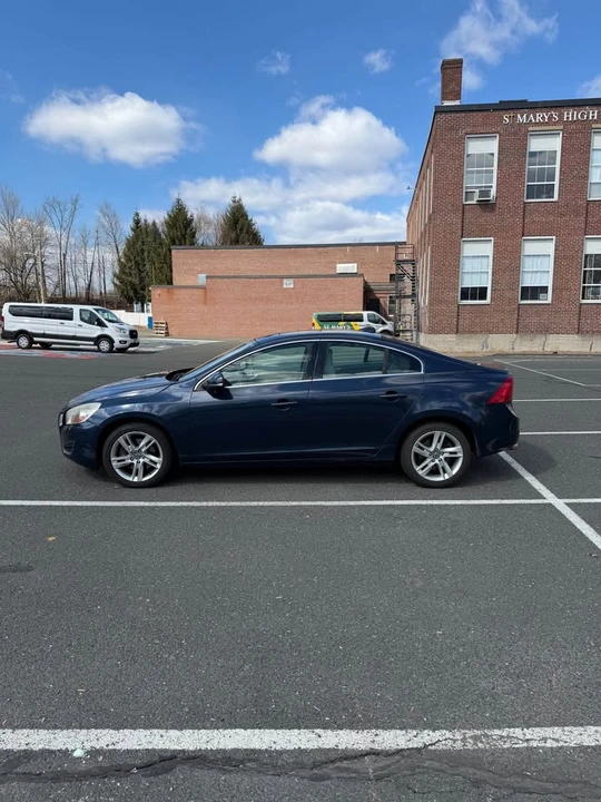 2013 Volvo S60 2nd Gen - Image 8 of 13