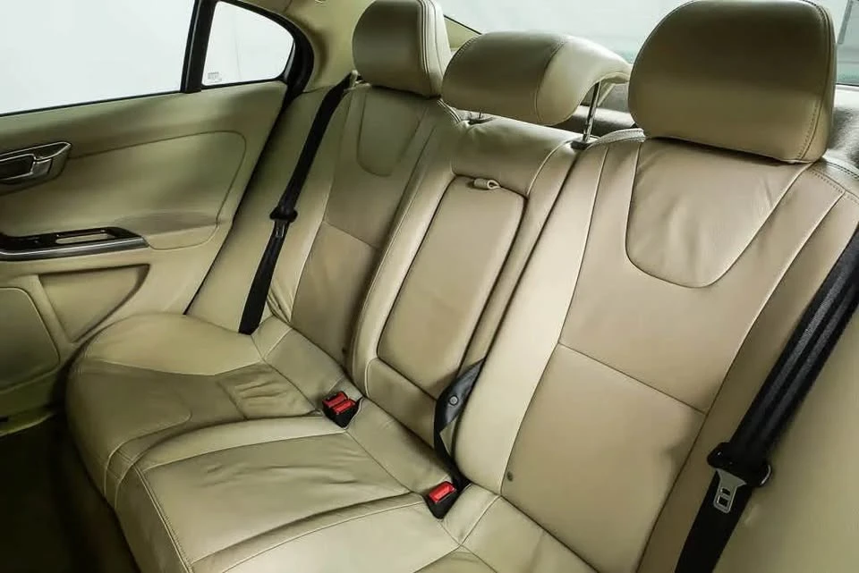 2013 Volvo S60 2nd Gen - Image 14 of 20