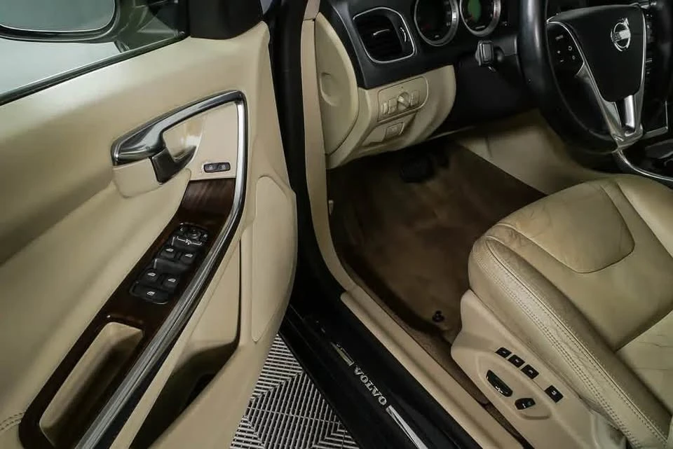 2013 Volvo S60 2nd Gen - Image 10 of 20