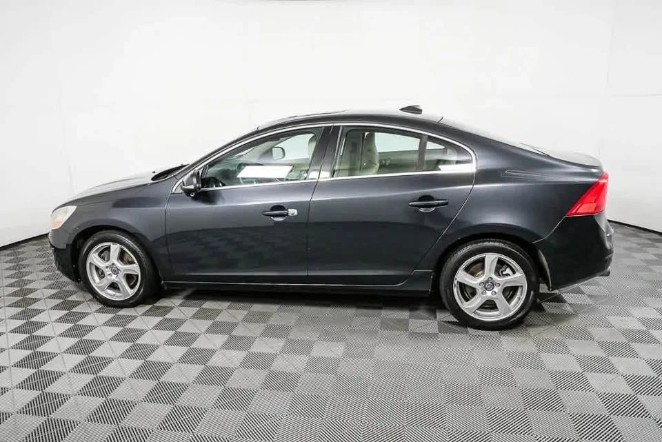 2013 Volvo S60 2nd Gen - Image 8 of 20