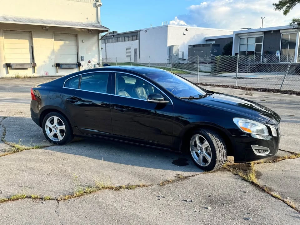 2013 Volvo S60 2nd Gen - Image 4 of 4