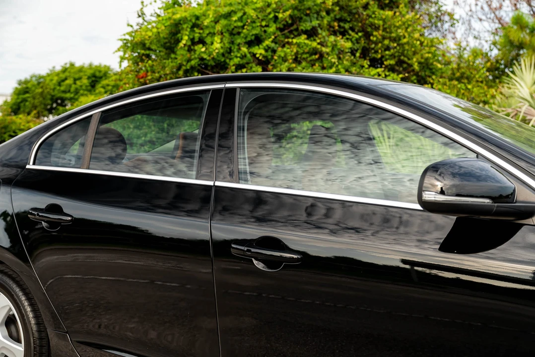 2013 Volvo S60 2nd Gen - Image 17 of 31