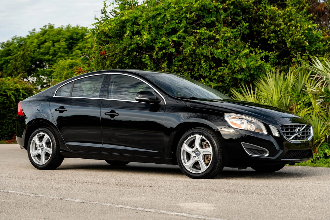 2013 Volvo S60 2nd Gen - Image 8 of 31