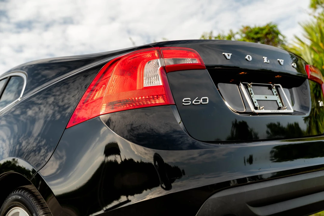 2013 Volvo S60 2nd Gen - Image 27 of 31