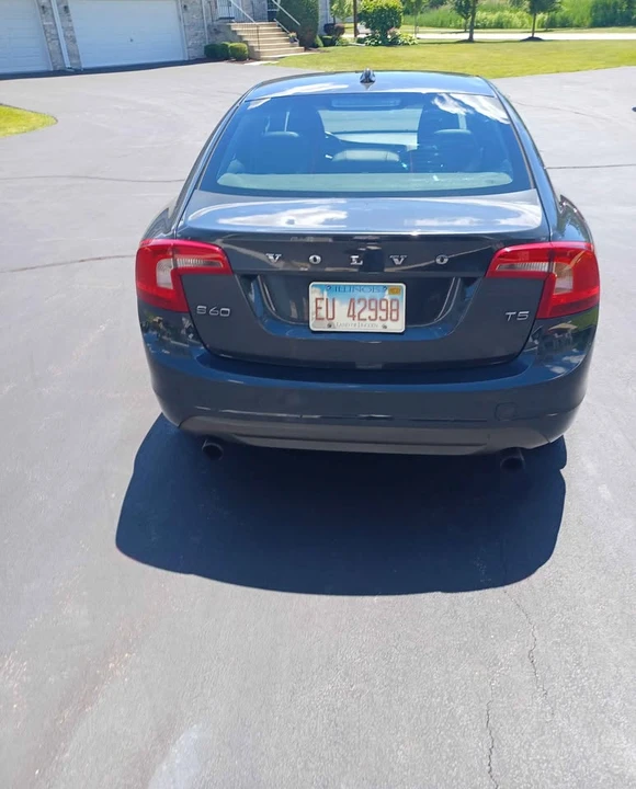 2013 Volvo S60 2nd Gen - Image 5 of 9
