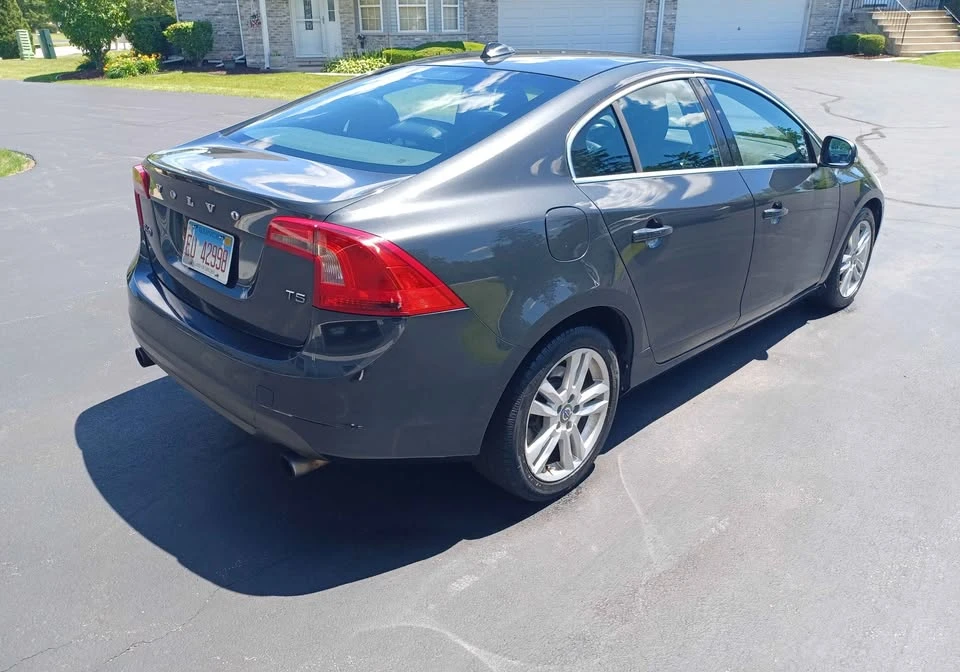 2013 Volvo S60 2nd Gen - Image 6 of 9