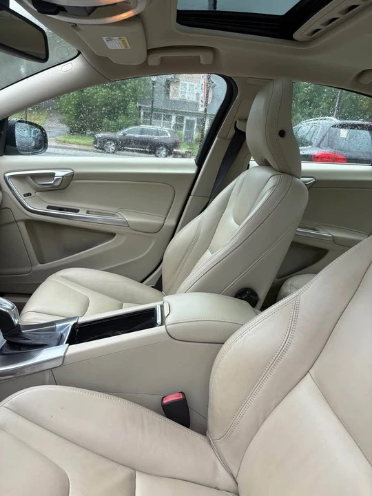 2013 Volvo S60 2nd Gen - Image 7 of 10