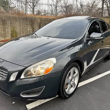 2013 Volvo S60 T5 Sedan 4D