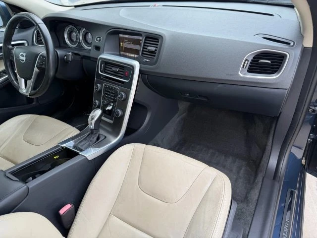 2013 Volvo S60 2nd Gen - Image 2 of 2