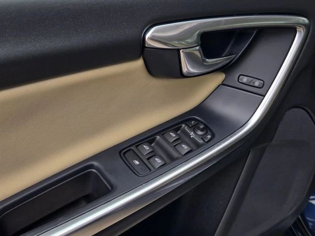 2013 Volvo S60 2nd Gen - Image 29 of 31
