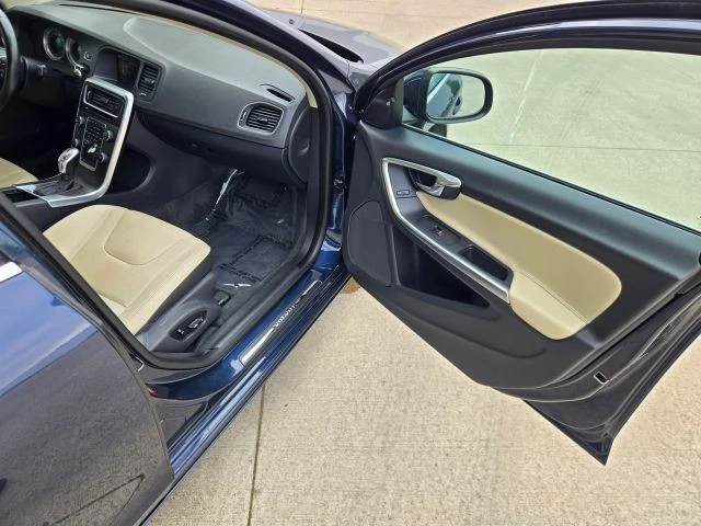 2013 Volvo S60 2nd Gen - Image 18 of 31