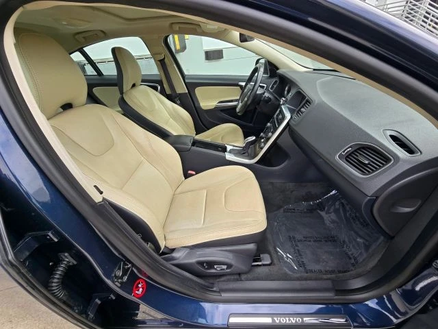 2013 Volvo S60 2nd Gen - Image 19 of 31