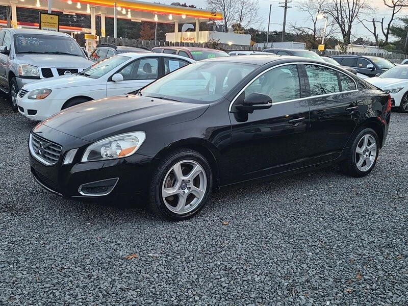 2013 Volvo S60 2nd Gen - Image 2 of 17