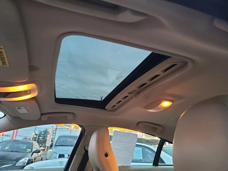 2013 Volvo S60 2nd Gen - Image 11 of 17