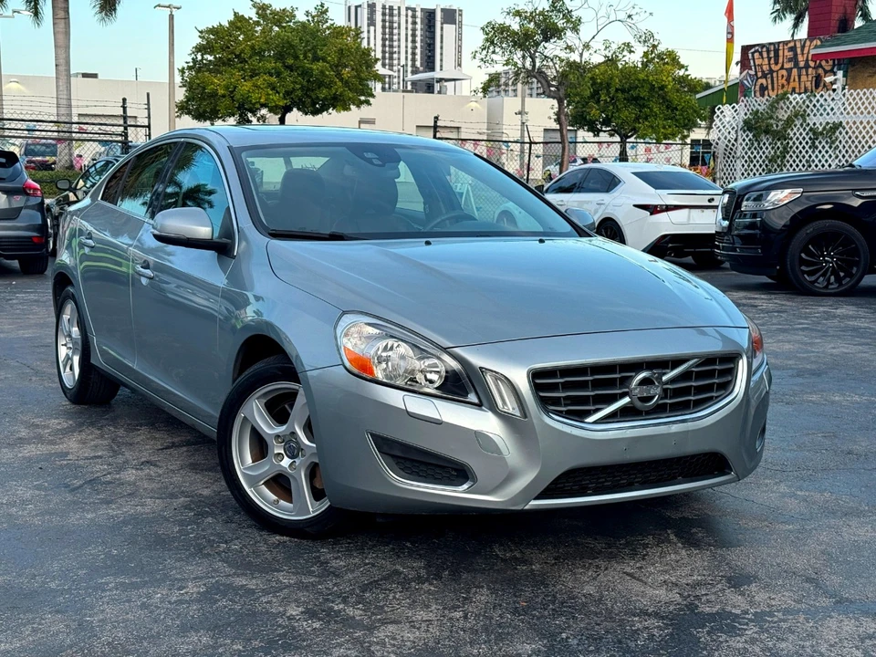 2013 Volvo S60 2nd Gen - Image 7 of 12