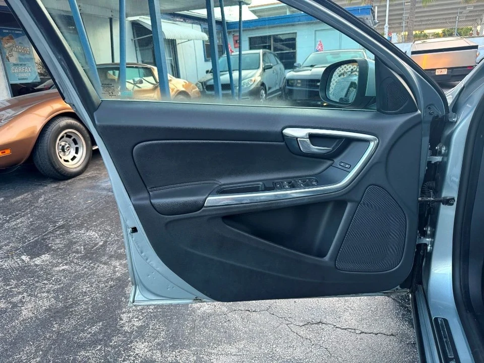 2013 Volvo S60 2nd Gen - Image 19 of 21