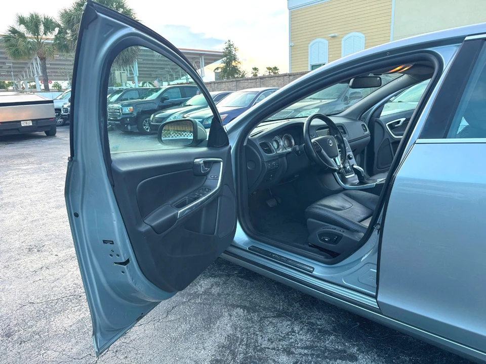 2013 Volvo S60 2nd Gen - Image 20 of 21