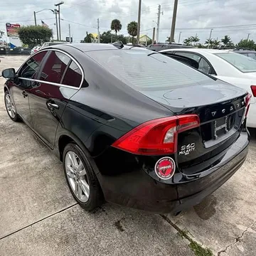 2013 Volvo S60 T6 Sedan 4D