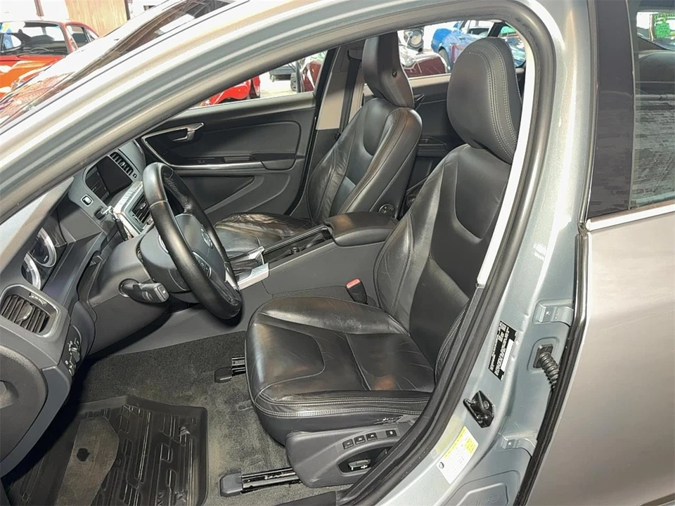 2013 Volvo S60 2nd Gen - Image 13 of 31