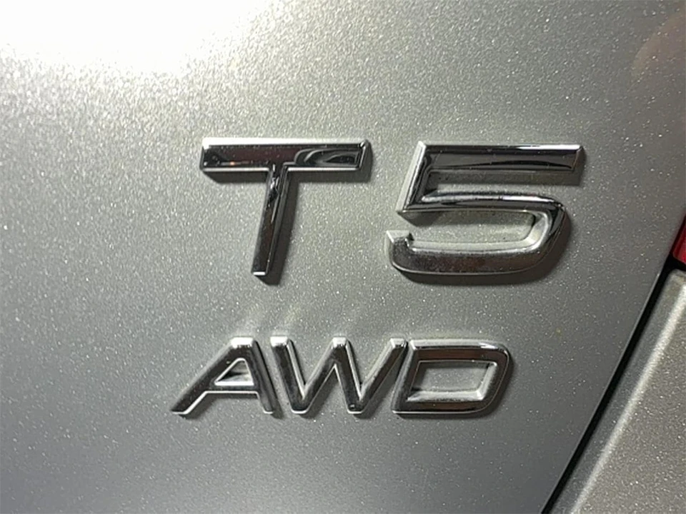 2013 Volvo S60 2nd Gen - Image 8 of 31