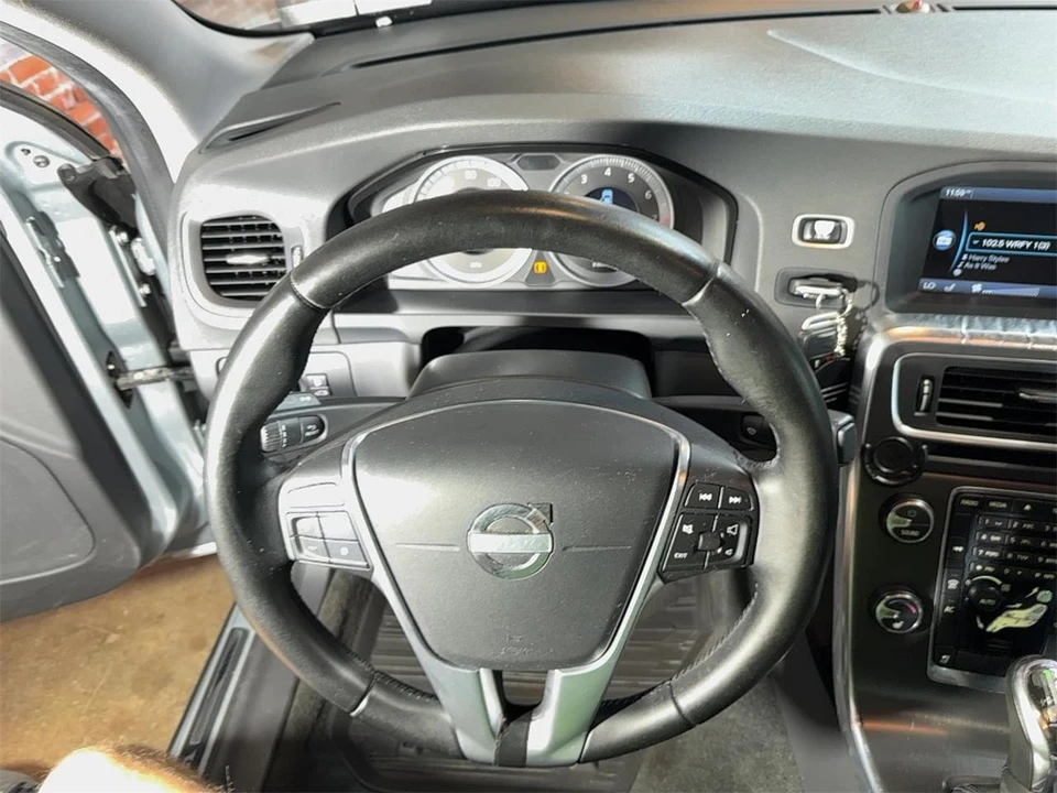 2013 Volvo S60 2nd Gen - Image 15 of 31