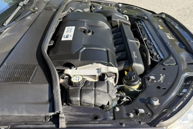 2013 Volvo S80 2nd Gen - Image 6 of 8
