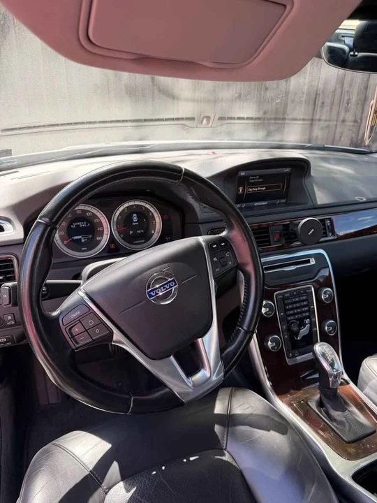2013 Volvo S80 2nd Gen - Image 7 of 9