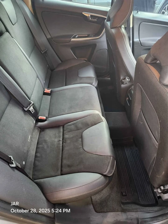 2013 Volvo XC60 1st Gen - Image 2 of 10