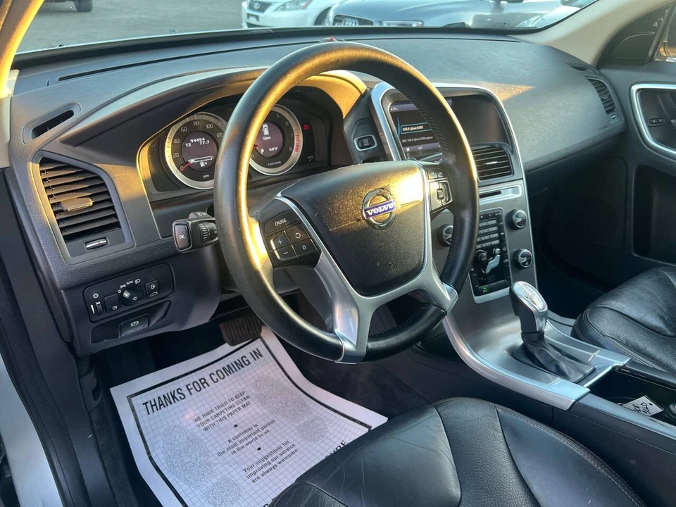 2013 Volvo XC60 1st Gen - Image 8 of 17