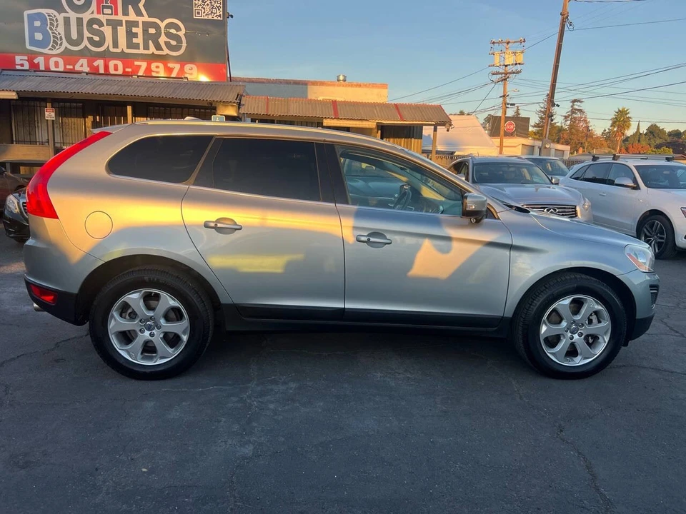 2013 Volvo XC60 1st Gen - Image 6 of 17