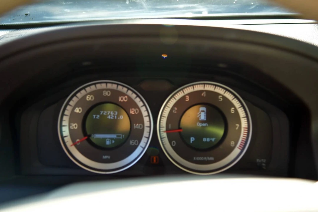 2013 Volvo XC60 1st Gen - Image 12 of 12