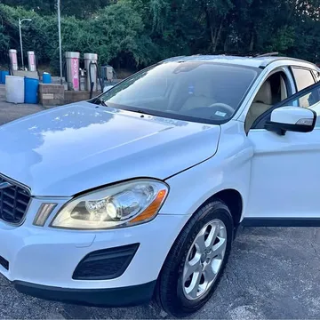 2013 Volvo XC60 3.2 Premier Plus Sport Utility 4D