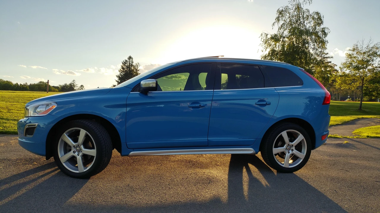 2013 Volvo XC60 1st Gen - Image 13 of 31