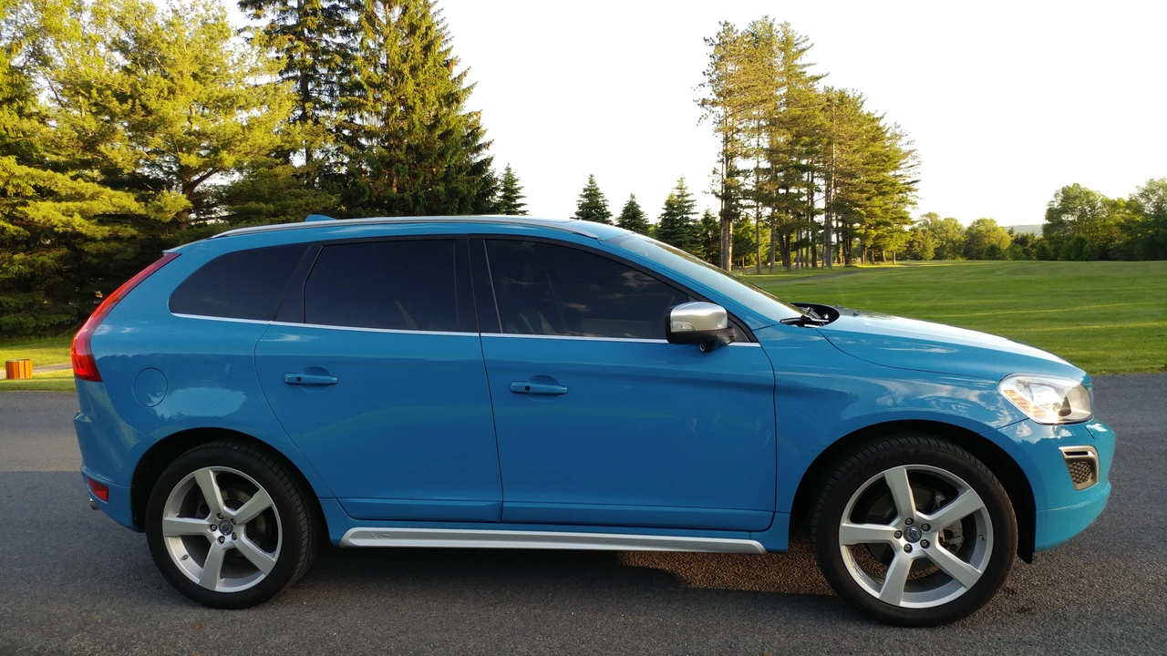 2013 Volvo XC60 1st Gen - Image 16 of 31
