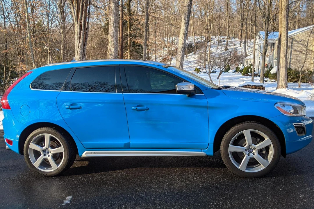 2013 Volvo XC60 1st Gen - Image 2 of 31