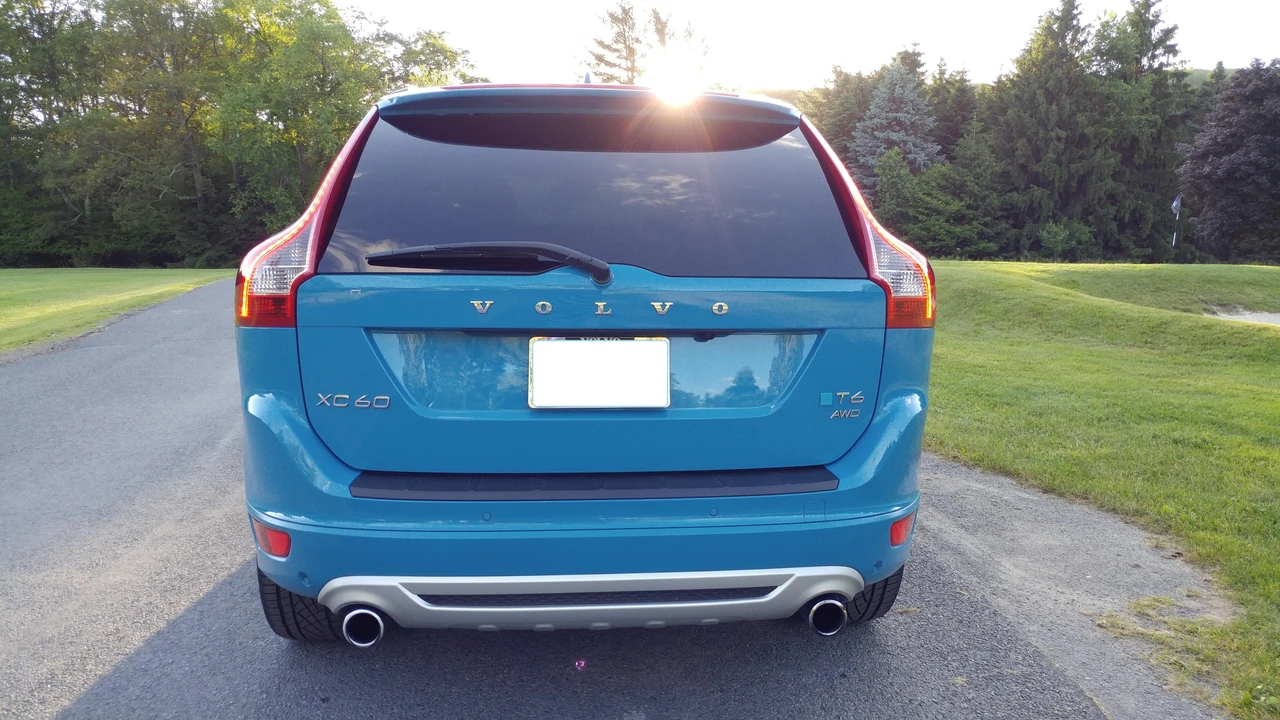 2013 Volvo XC60 1st Gen - Image 14 of 31