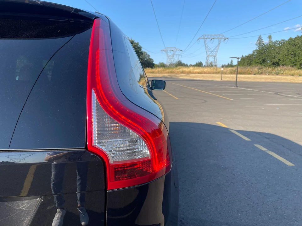 2013 Volvo XC60 1st Gen - Image 22 of 31