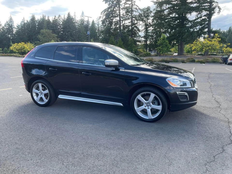 2013 Volvo XC60 1st Gen - Image 10 of 31