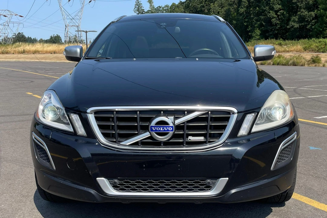 2013 Volvo XC60 1st Gen - Image 2 of 31