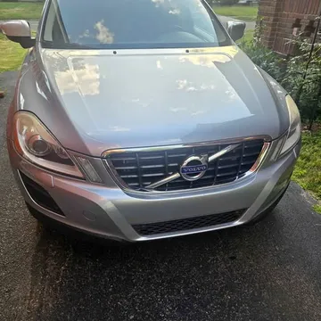 2013 Volvo XC60 T6 Platinum Sport Utility 4D