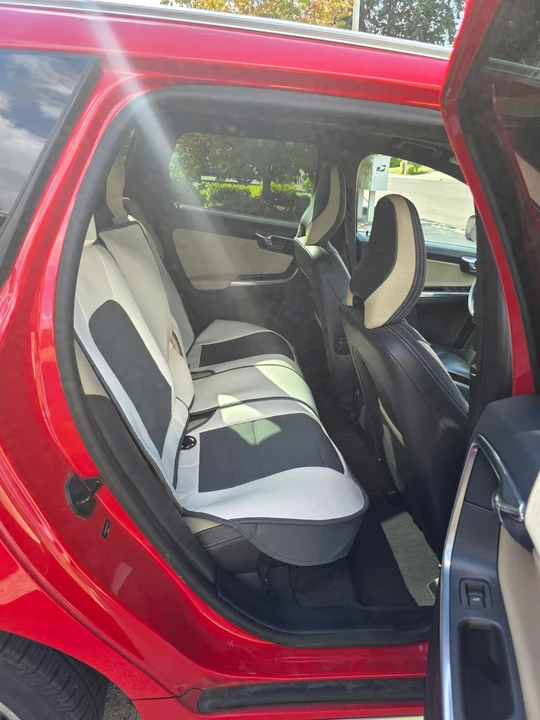 2013 Volvo XC60 1st Gen - Image 7 of 9