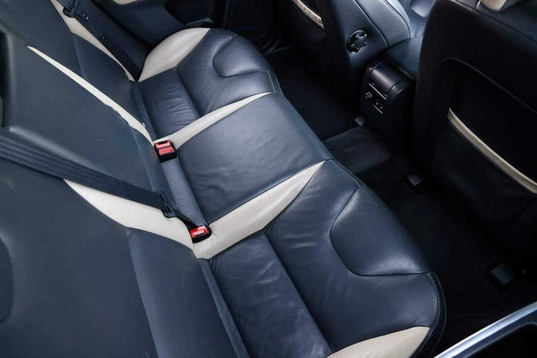 2013 Volvo XC60 1st Gen - Image 12 of 12